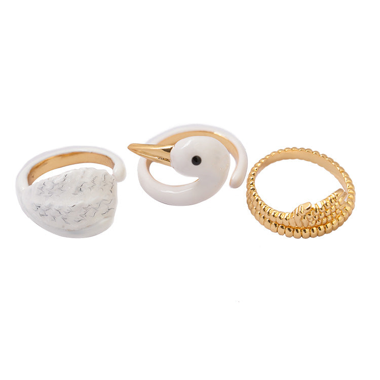 White Swan 3pcs Enamel Ring Set