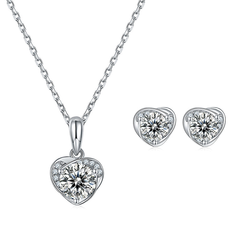 Hearts In Bloom Moissanite Set