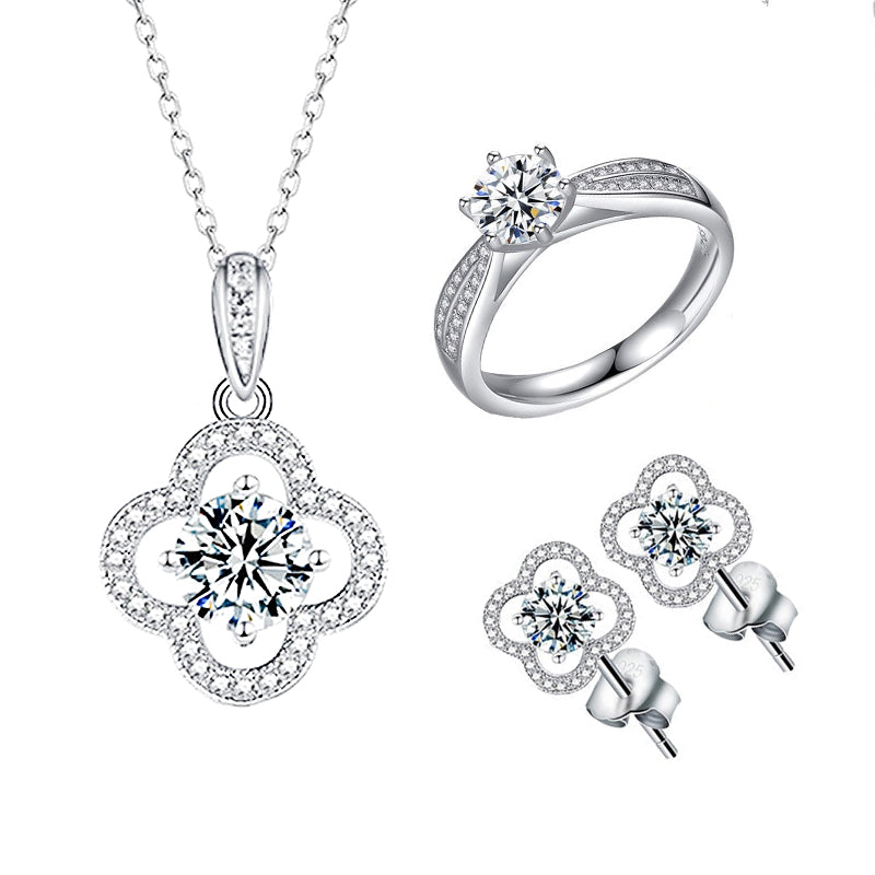 Sparkling Lucky Flower Moissanite Set