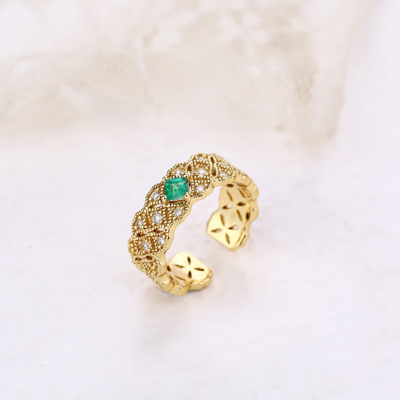 Vintage Court Emerald Ring