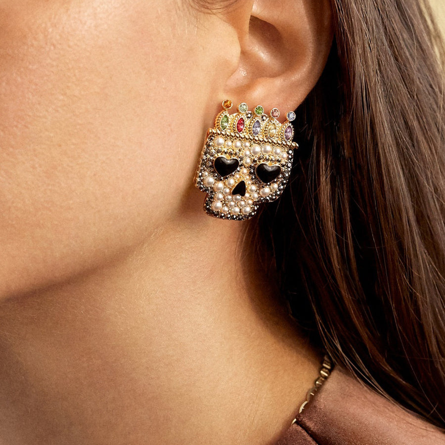 Skull Queen Pearl Earrings