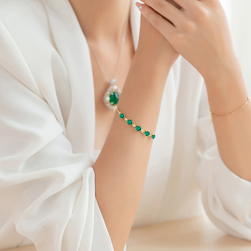 Oval Emerald Bracelet