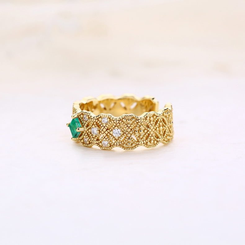 Vintage Court Emerald Ring