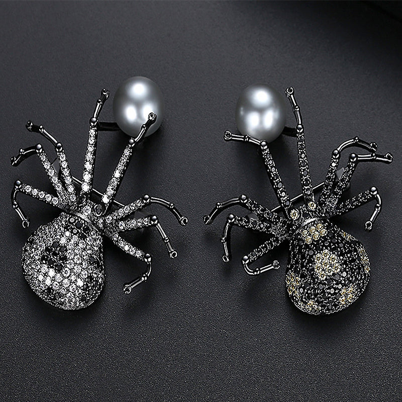 Wolf Spider Pearl Personalized Brooch