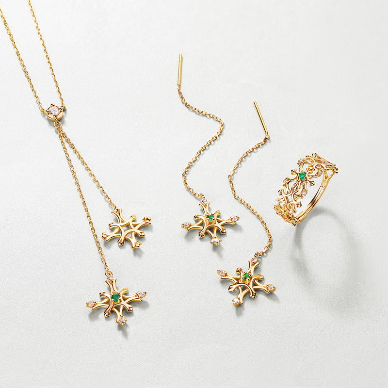 Gold Snowflake Emerald Necklace