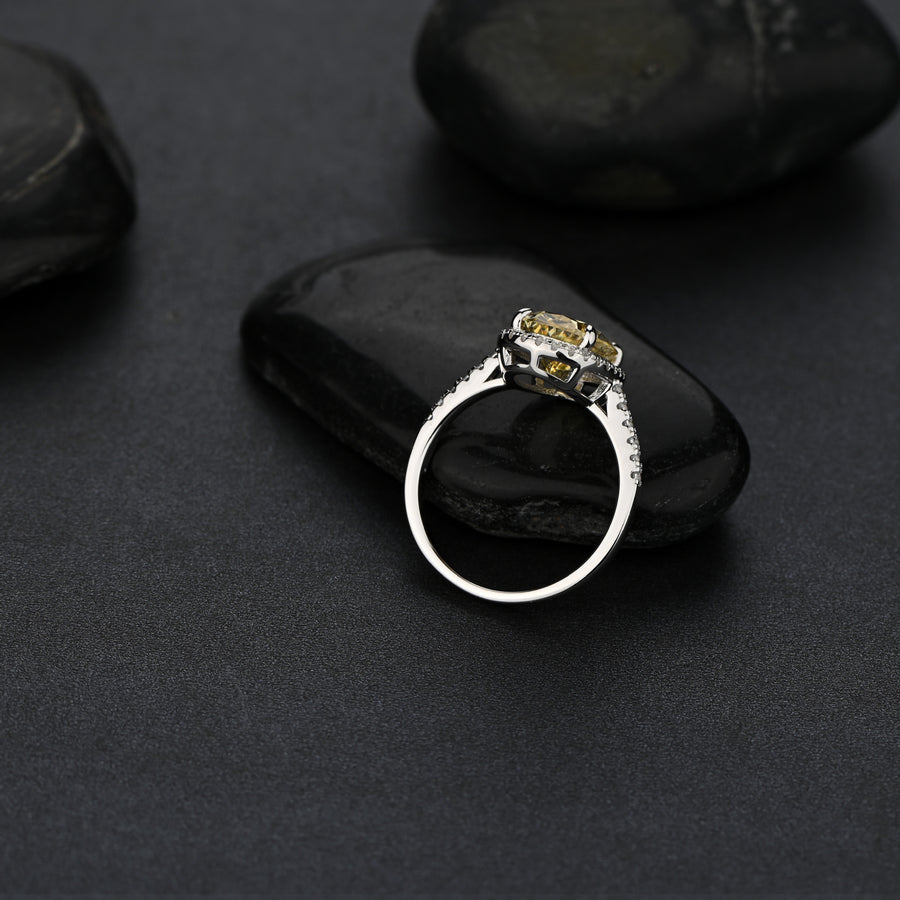 Elegant Colorful Oval Ring