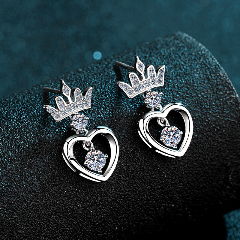 Queen's Heart Moissanite Earrings