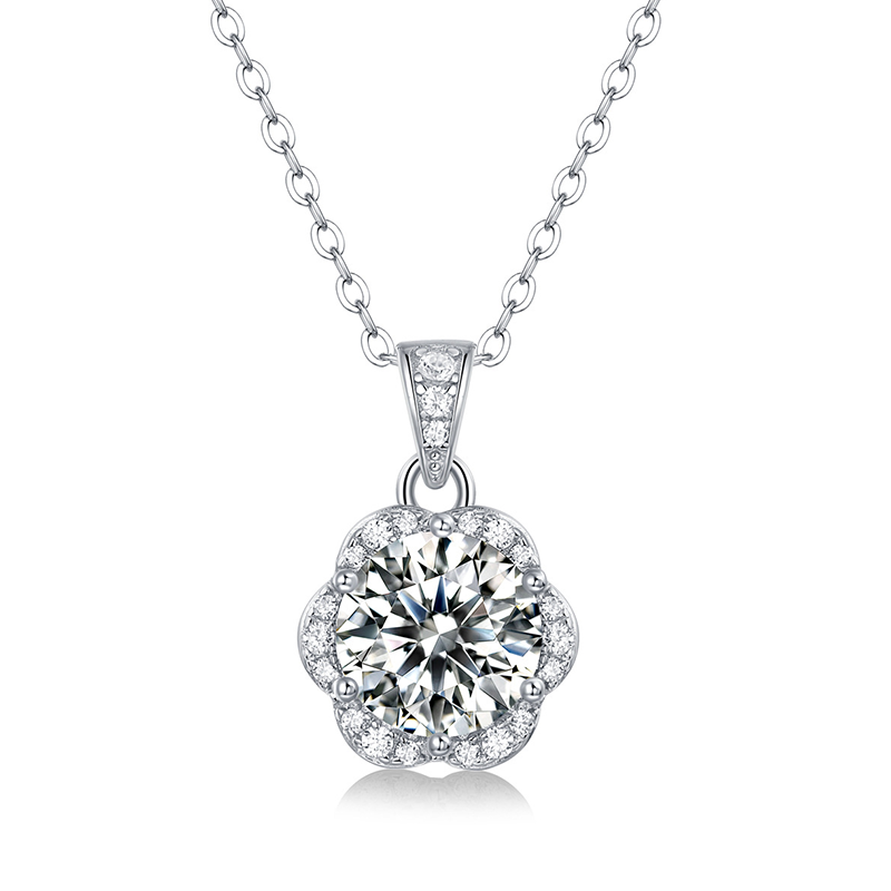 Plum Blossom Moissanite Necklace