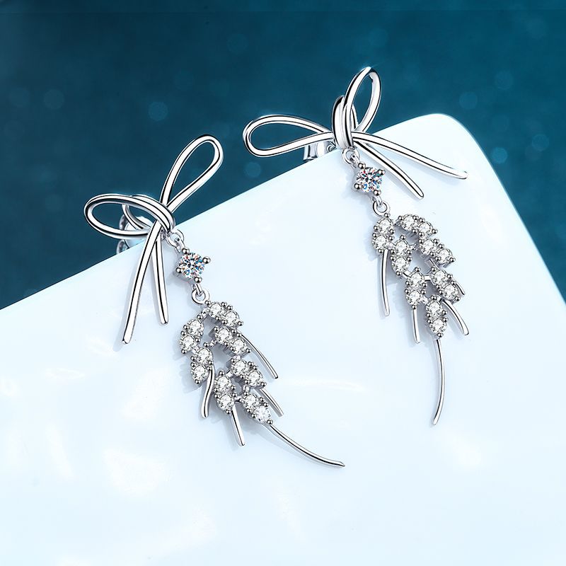 Grapevine Tassel Moissanite Earrings