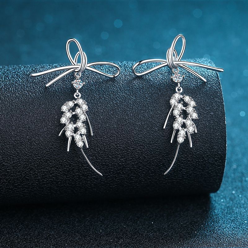 Grapevine Tassel Moissanite Earrings